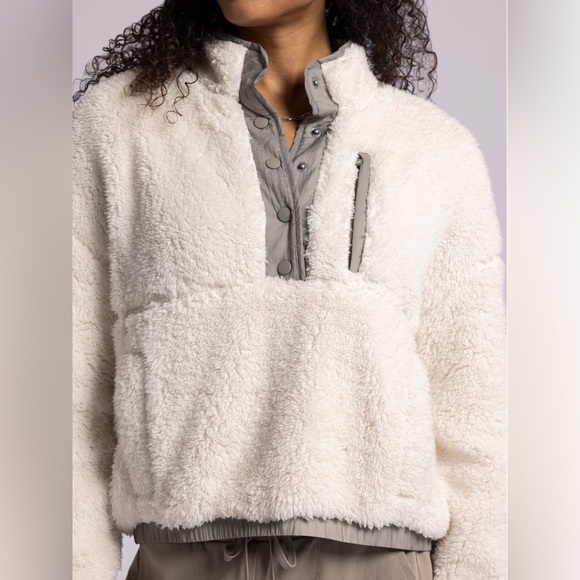 Thread & Supply Reece Pullover - Vetiver - Size Large - Picture 4 of 8